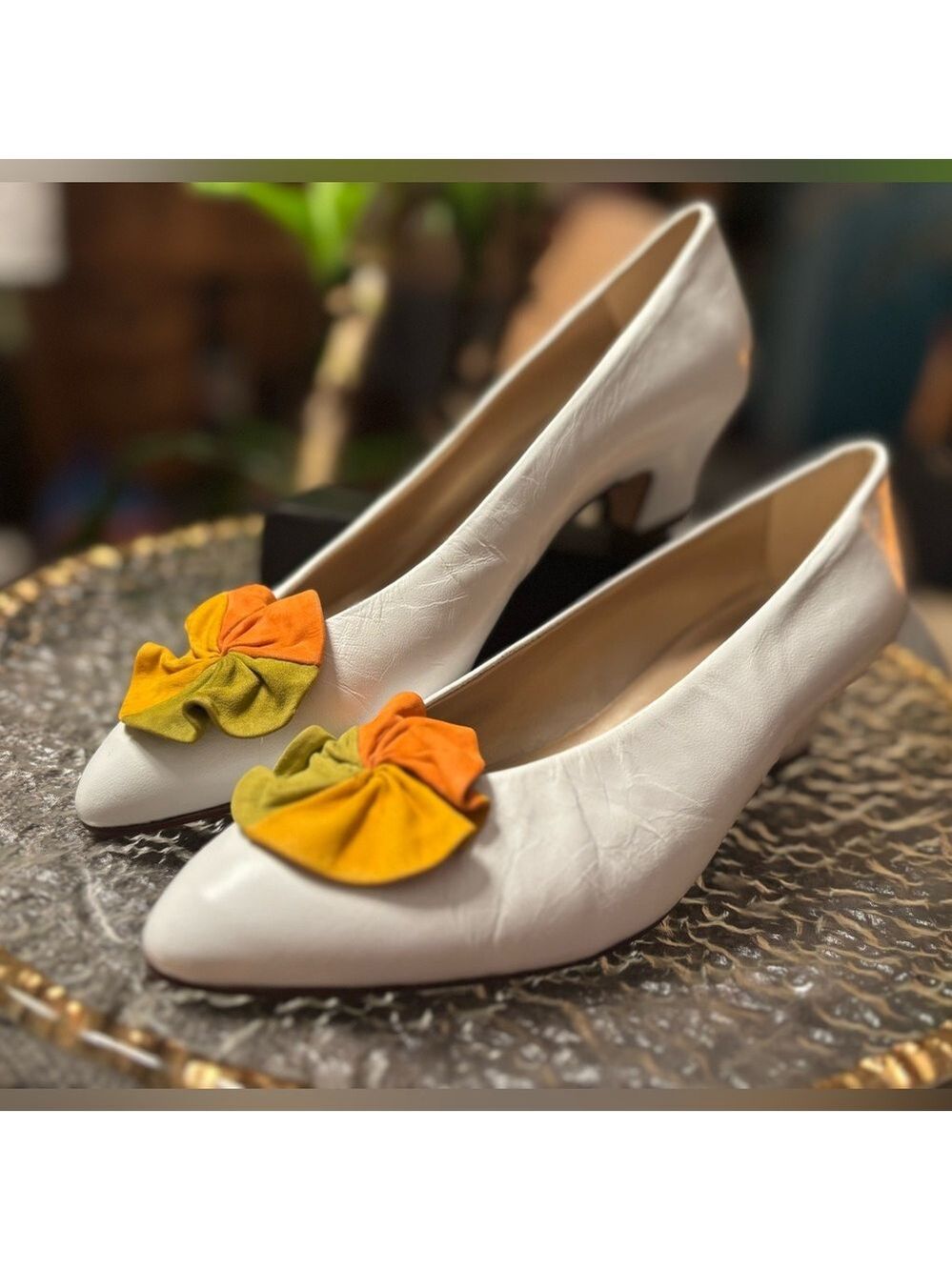Vintage Bandolino Made in Italy Ivory Leather Pumps with Sculptural Bow 8.5 N